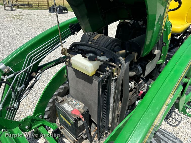 image for item OF9700 2013 John Deere 3520 MFWD tractor