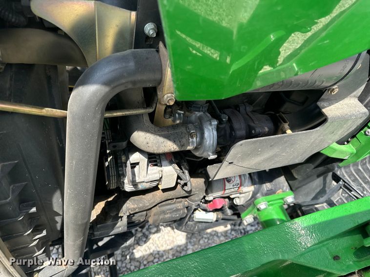image for item OF9700 2013 John Deere 3520 MFWD tractor