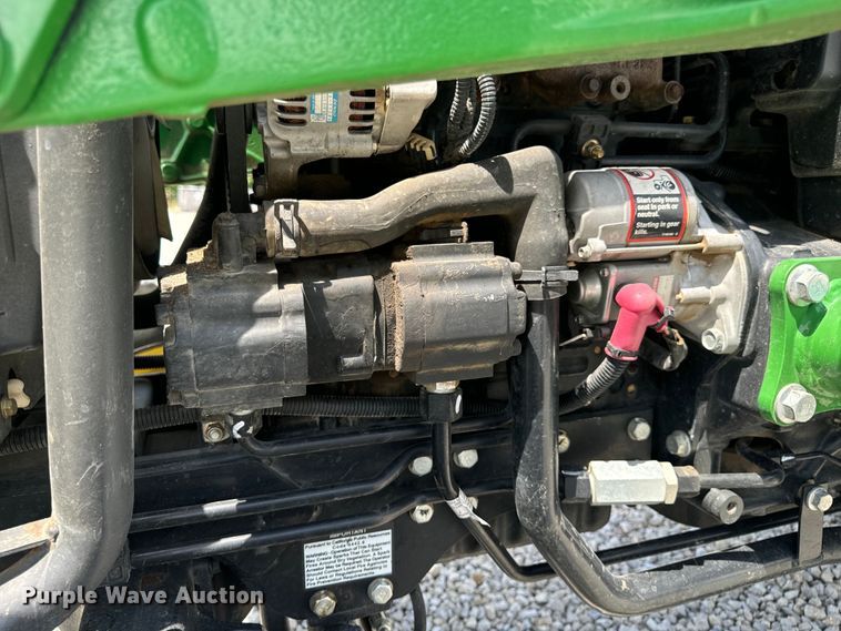 image for item OF9700 2013 John Deere 3520 MFWD tractor