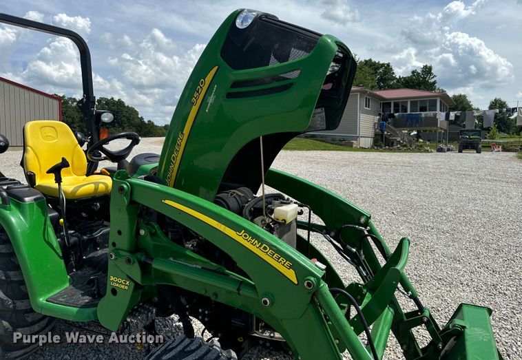 image for item OF9700 2013 John Deere 3520 MFWD tractor