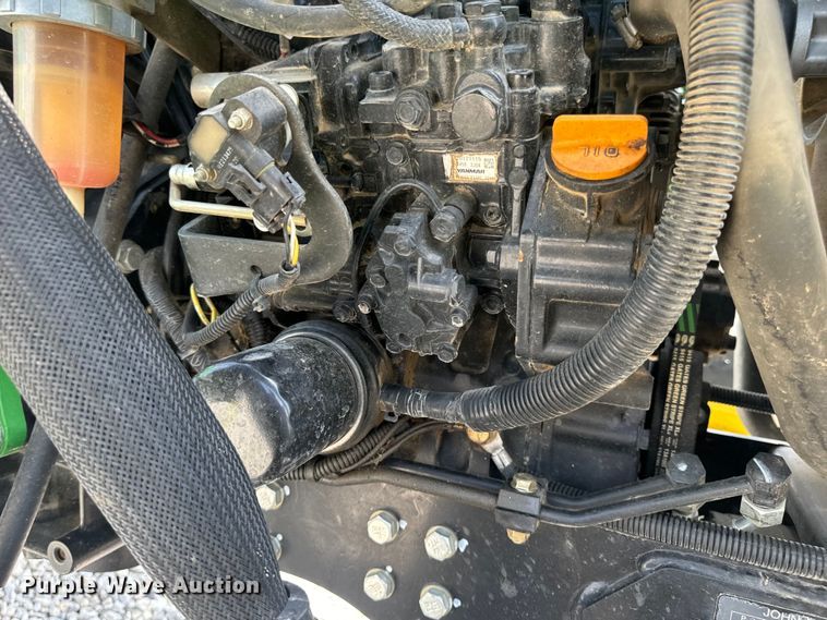 image for item OF9700 2013 John Deere 3520 MFWD tractor