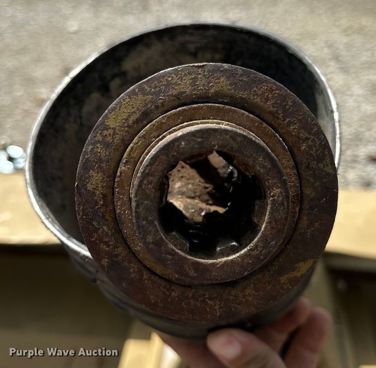 image for item OF9760 Land Pride RT2072 tiller