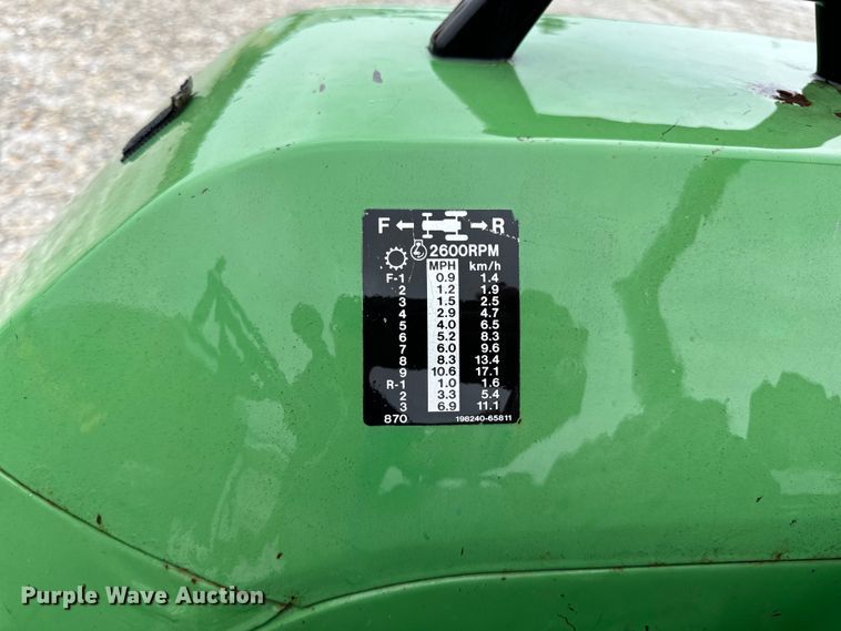 image for item OF9776 1994 John Deere 870 MFWD tractor