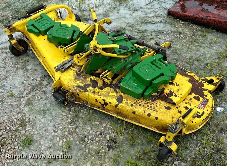 image for item OF9776 1994 John Deere 870 MFWD tractor