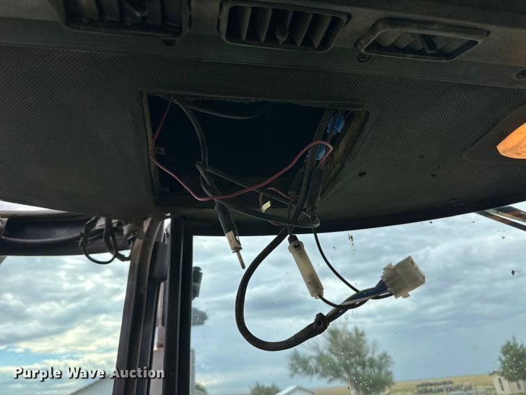 image for item OL9671 1980 John Deere 8640 4WD tractor