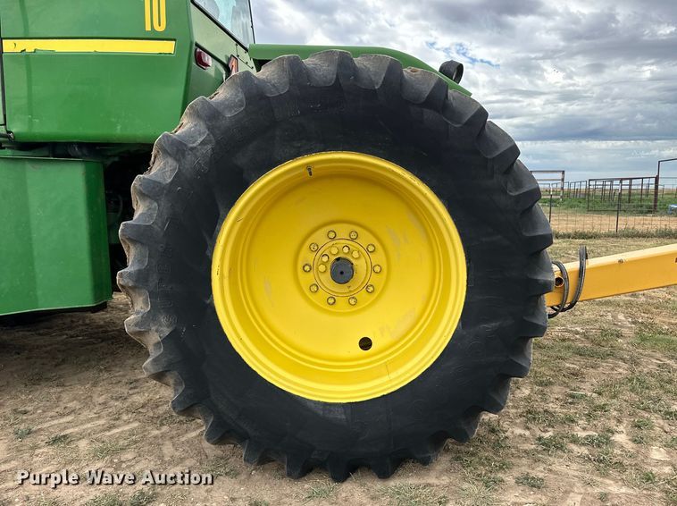 image for item OL9671 1980 John Deere 8640 4WD tractor