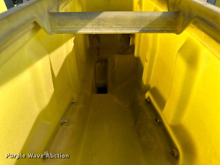 image for item OL9724 John Deere 1750 no-till planter