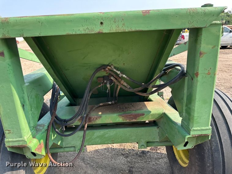 image for item OL9732 John Deere 530 implement dolly