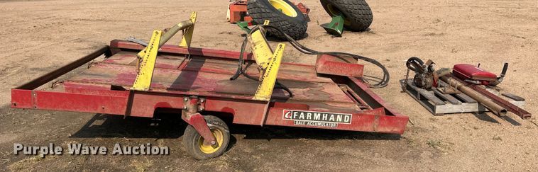 image for item OL9733 Farmhand bale accumulator