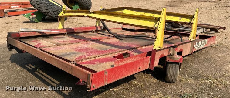 image for item OL9733 Farmhand bale accumulator