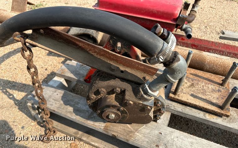 image for item OL9733 Farmhand bale accumulator