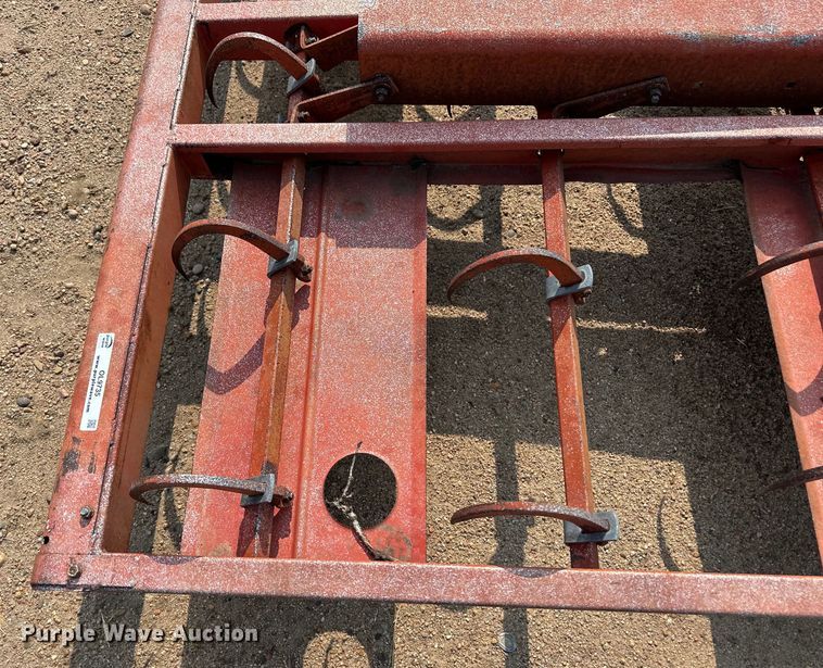 image for item OL9735 Farmhand H118-A bale accumulator grapple
