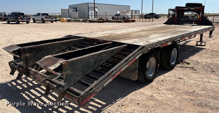 image for item DG4439 2007 Big Tex equipment trailer