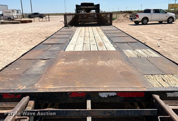 image for item DG4440 2009 Big Tex equipment trailer
