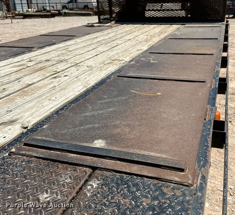 image for item DG4440 2009 Big Tex equipment trailer