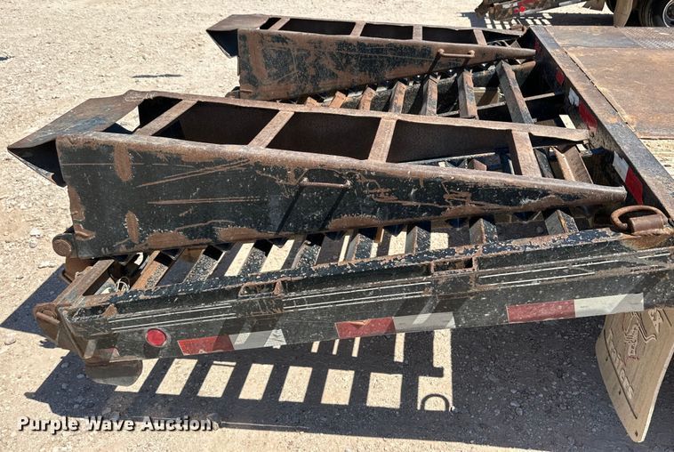 image for item DG4440 2009 Big Tex equipment trailer