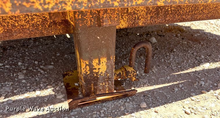 image for item DG4446 2009 Belshe BF9T equipment trailer