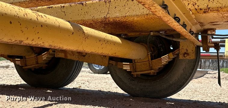 image for item DG4446 2009 Belshe BF9T equipment trailer