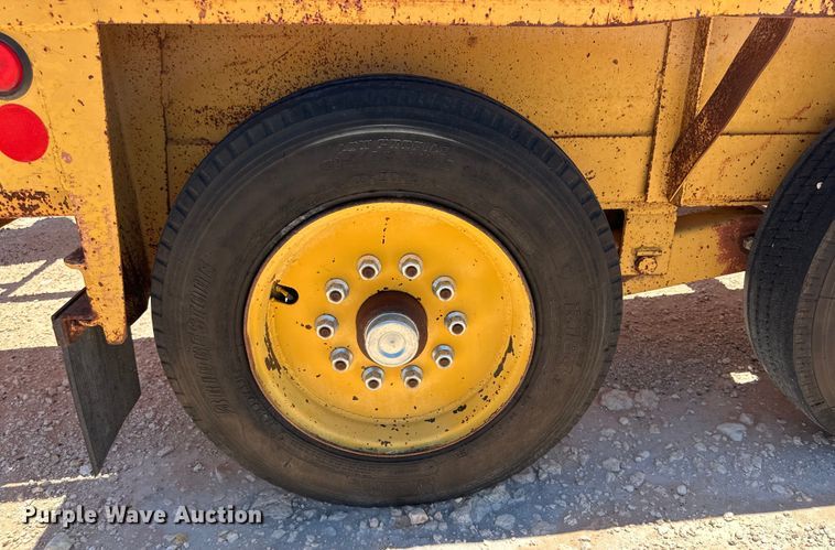 image for item DG4446 2009 Belshe BF9T equipment trailer