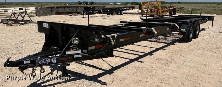 image for item DG4448 2019 Texas Bragg pipe trailer