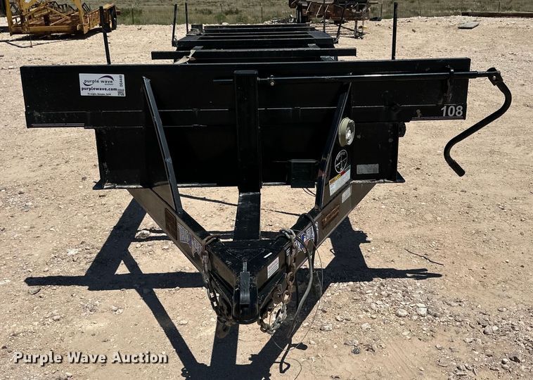 image for item DG4448 2019 Texas Bragg pipe trailer