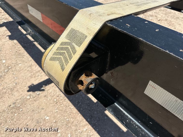 image for item DG4448 2019 Texas Bragg pipe trailer