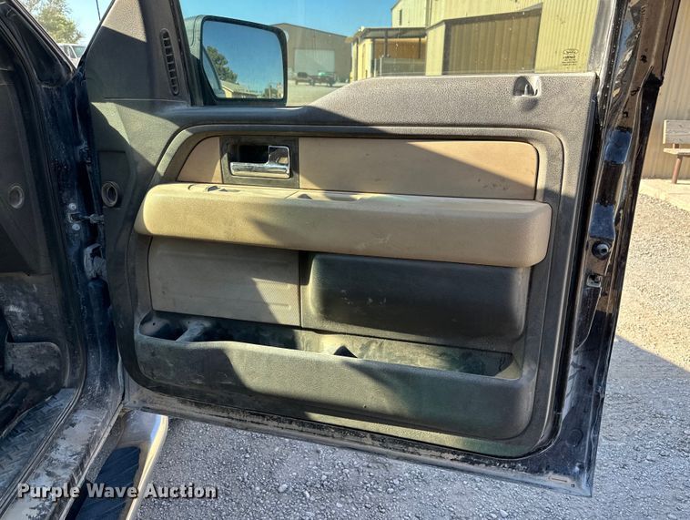 image for item DK6672 2013 Ford  F150 SuperCab pickup truck