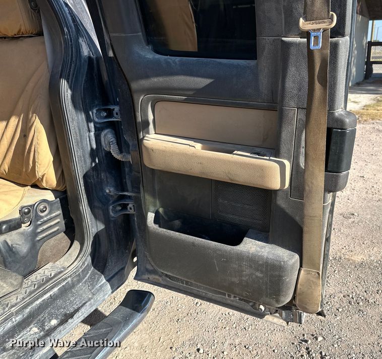 image for item DK6672 2013 Ford  F150 SuperCab pickup truck