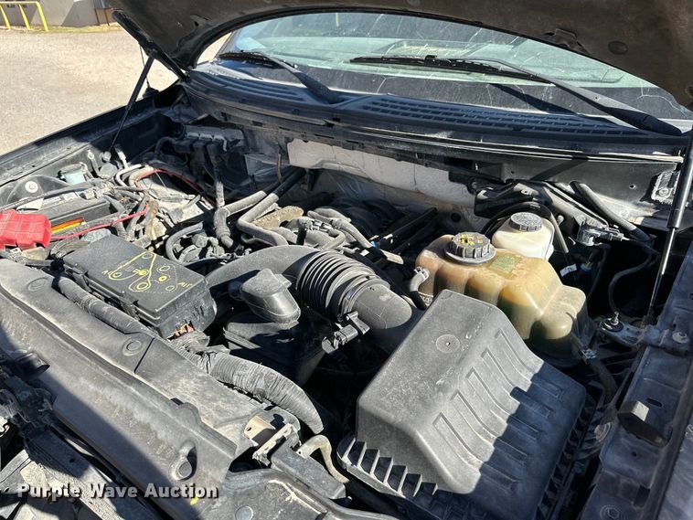 image for item DK6672 2013 Ford  F150 SuperCab pickup truck