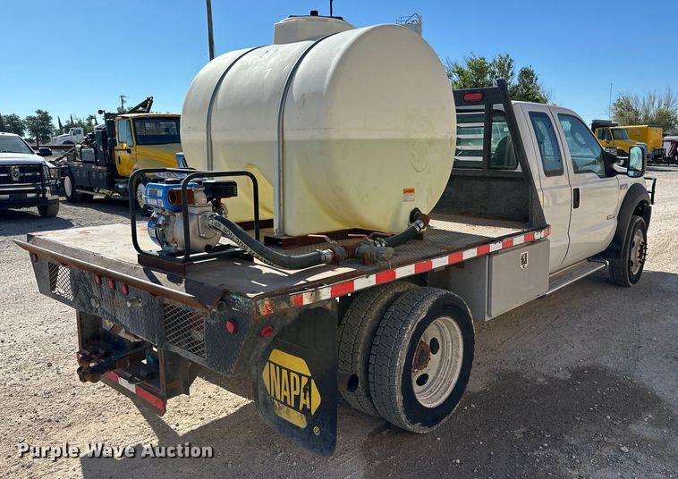 image for item DK6677 2007 Ford F550 Super Duty SuperCab flatbed truck