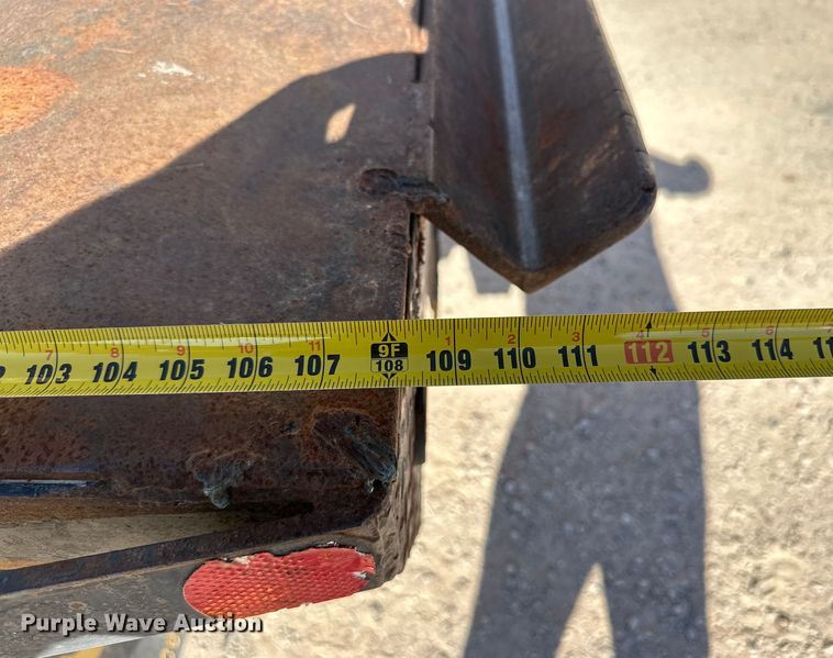 image for item DK6677 2007 Ford F550 Super Duty SuperCab flatbed truck