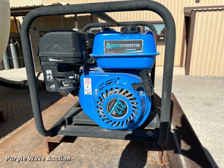 image for item DK6677 2007 Ford F550 Super Duty SuperCab flatbed truck