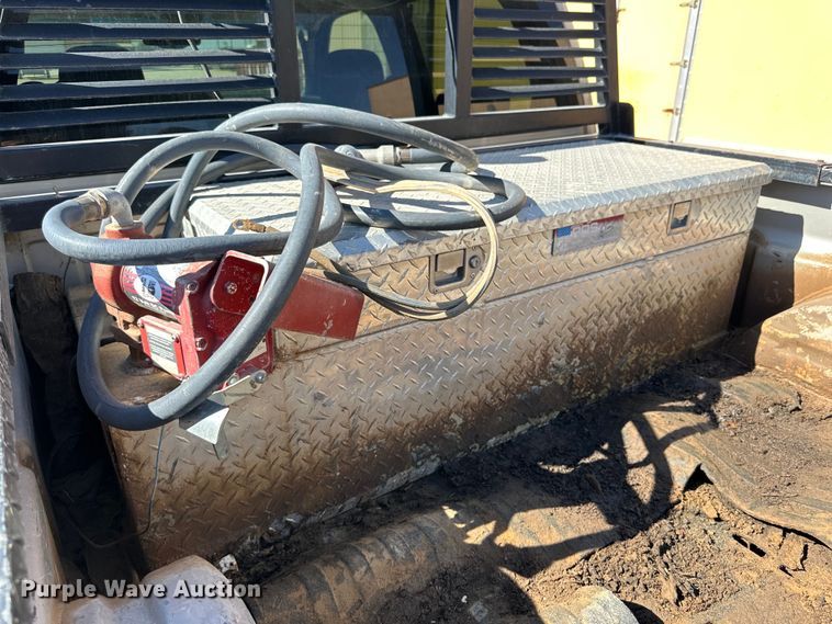 image for item DK6679 2006 Chevrolet Silverado 2500HD Crew Cab pickup truck