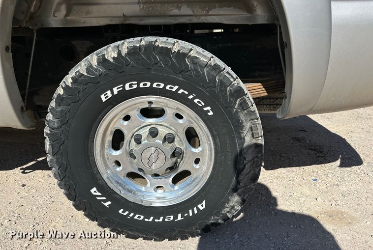 image for item DK6679 2006 Chevrolet Silverado 2500HD Crew Cab pickup truck