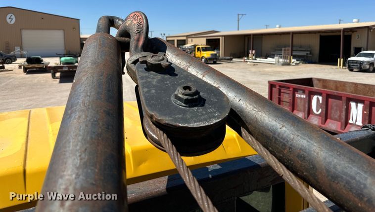 image for item DK6681 2006 International 4300 winch truck