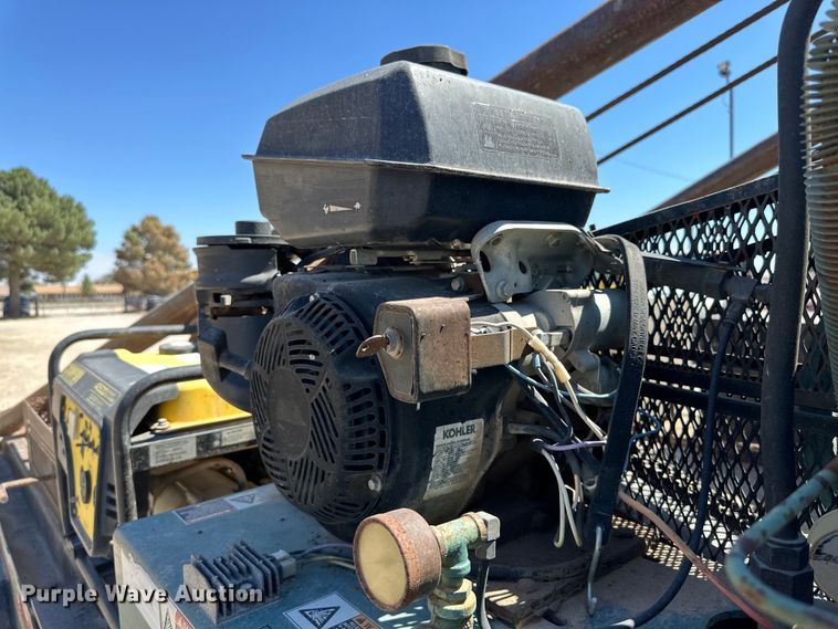 image for item DK6681 2006 International 4300 winch truck