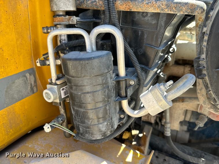 image for item DK6681 2006 International 4300 winch truck