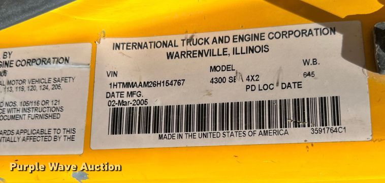 image for item DK6681 2006 International 4300 winch truck