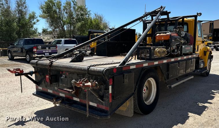 image for item DK6682 2007 International 4300 winch truck