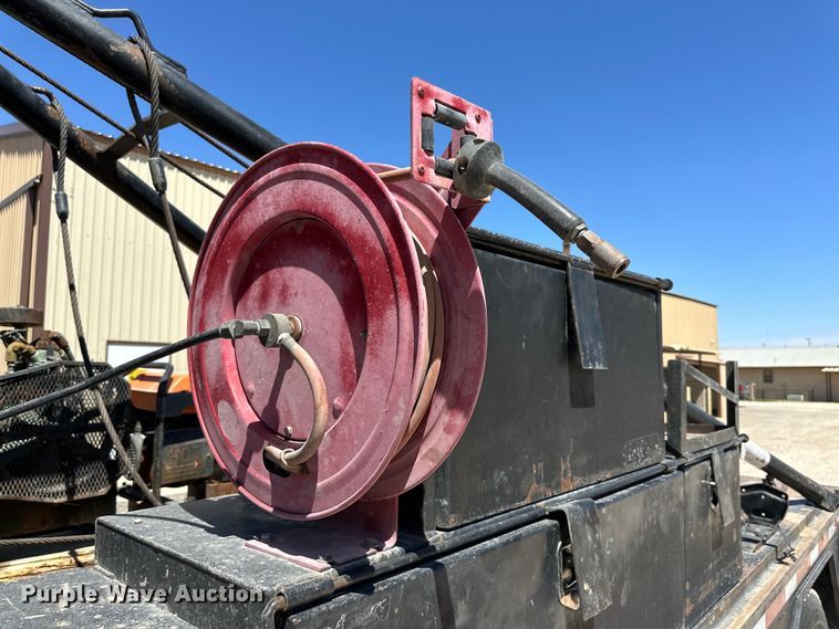 image for item DK6682 2007 International 4300 winch truck