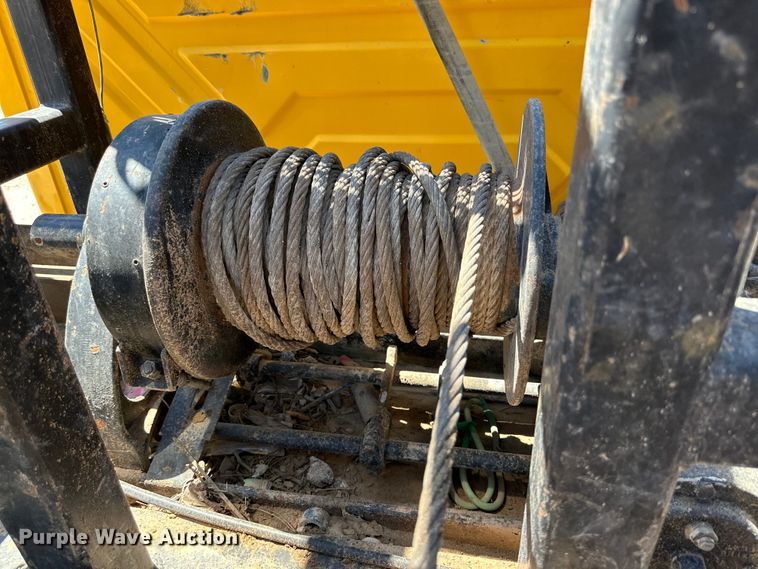 image for item DK6682 2007 International 4300 winch truck