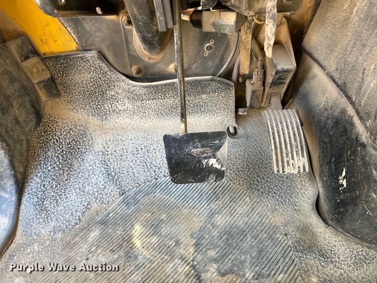 image for item DK6682 2007 International 4300 winch truck