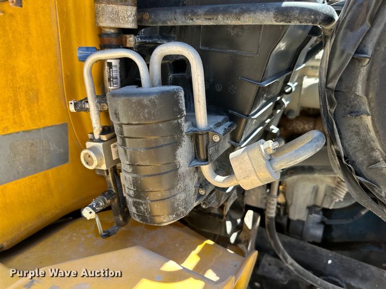 image for item DK6682 2007 International 4300 winch truck