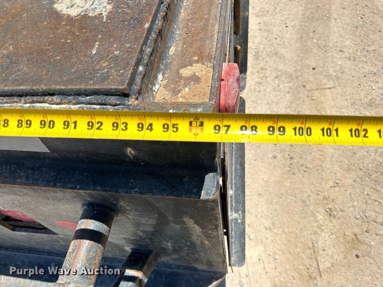 image for item DK6684 2013 International  DuraStar 4300 flatbed truck with crane