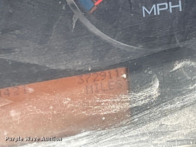 image for item DK6684 2013 International  DuraStar 4300 flatbed truck with crane