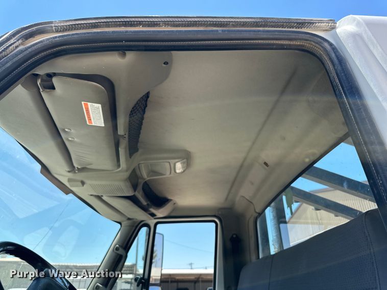 image for item DK6684 2013 International  DuraStar 4300 flatbed truck with crane