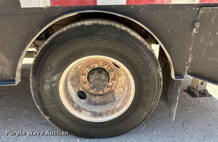 image for item DK6684 2013 International  DuraStar 4300 flatbed truck with crane