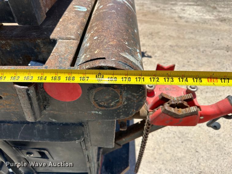 image for item DK6685 2006 International 4300 flatbed truck