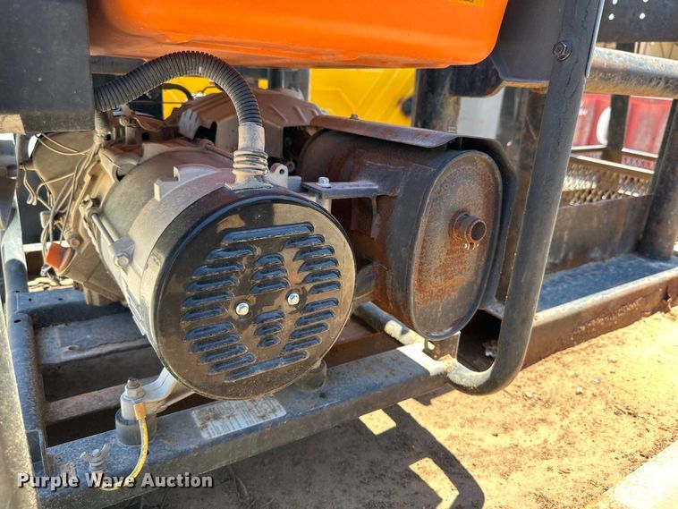 image for item DK6685 2006 International 4300 flatbed truck