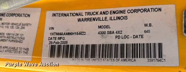 image for item DK6685 2006 International 4300 flatbed truck